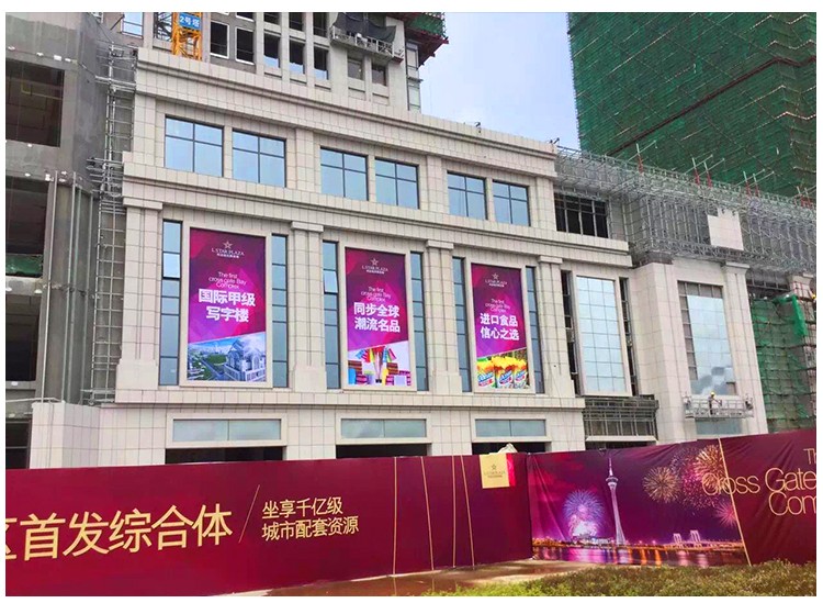 商業(yè)項目戶外大型拉布燈箱_01