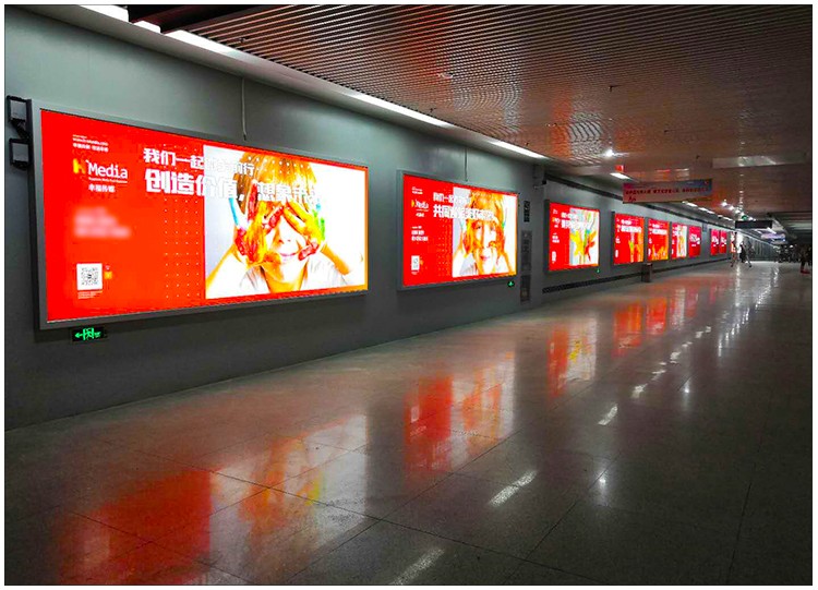 海口機場高鐵燈箱_01 海口機場高鐵燈箱_01